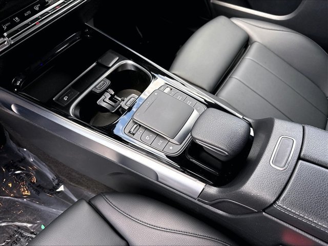 Used 2023 Mercedes-Benz GLB 250 image 15