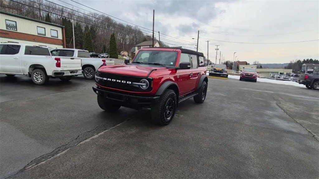 Used 2024 Ford Bronco Wildtrak image 5