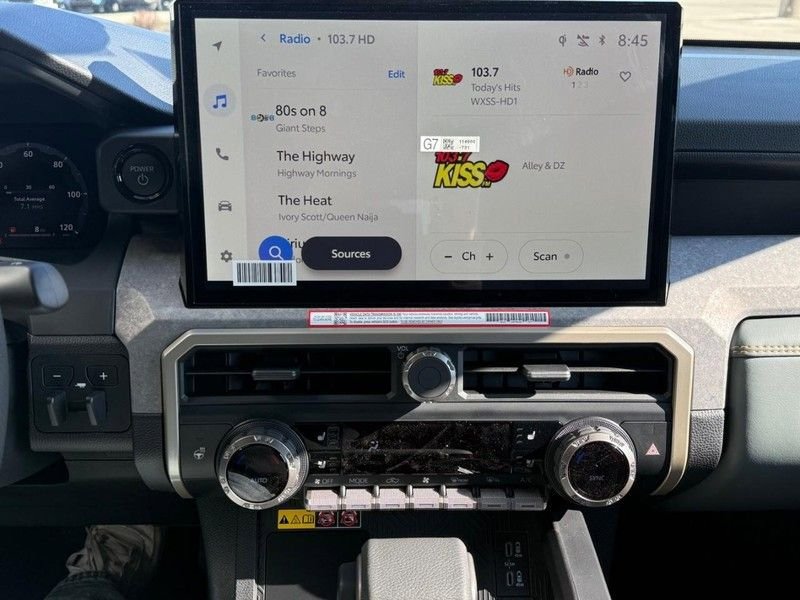 New 2026 Toyota Tacoma 4x4 Double Cab Hybrid image 11