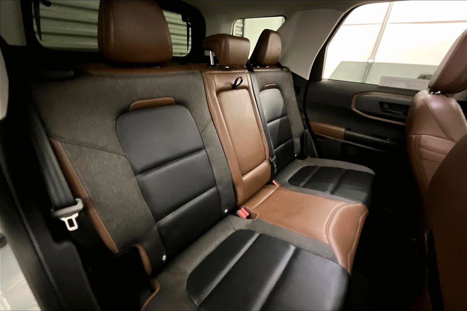 Used 2023 Ford Bronco Sport Outer Banks w/ Tech Package image 26