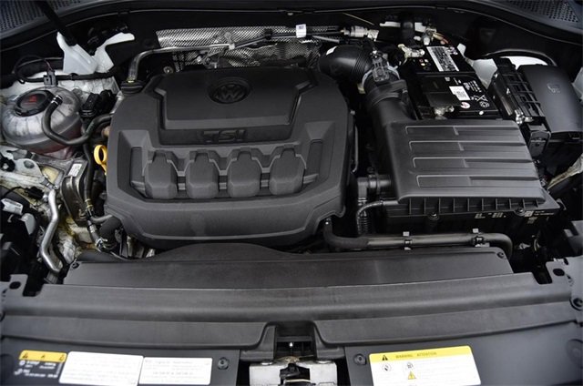 Certified 2022 Volkswagen Tiguan SE image 24