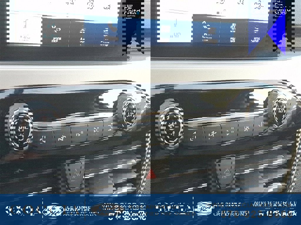 Certified 2022 Ford Escape SE w/ Cold Weather Package image 17