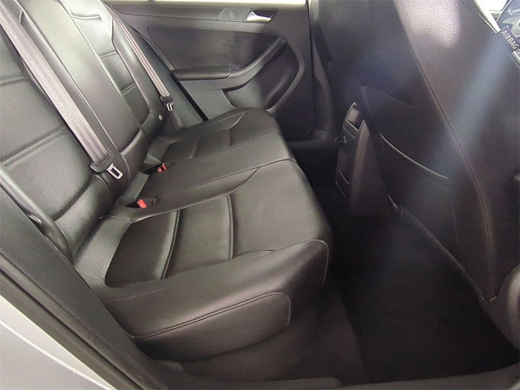 Used 2014 Volkswagen Jetta SE image 21