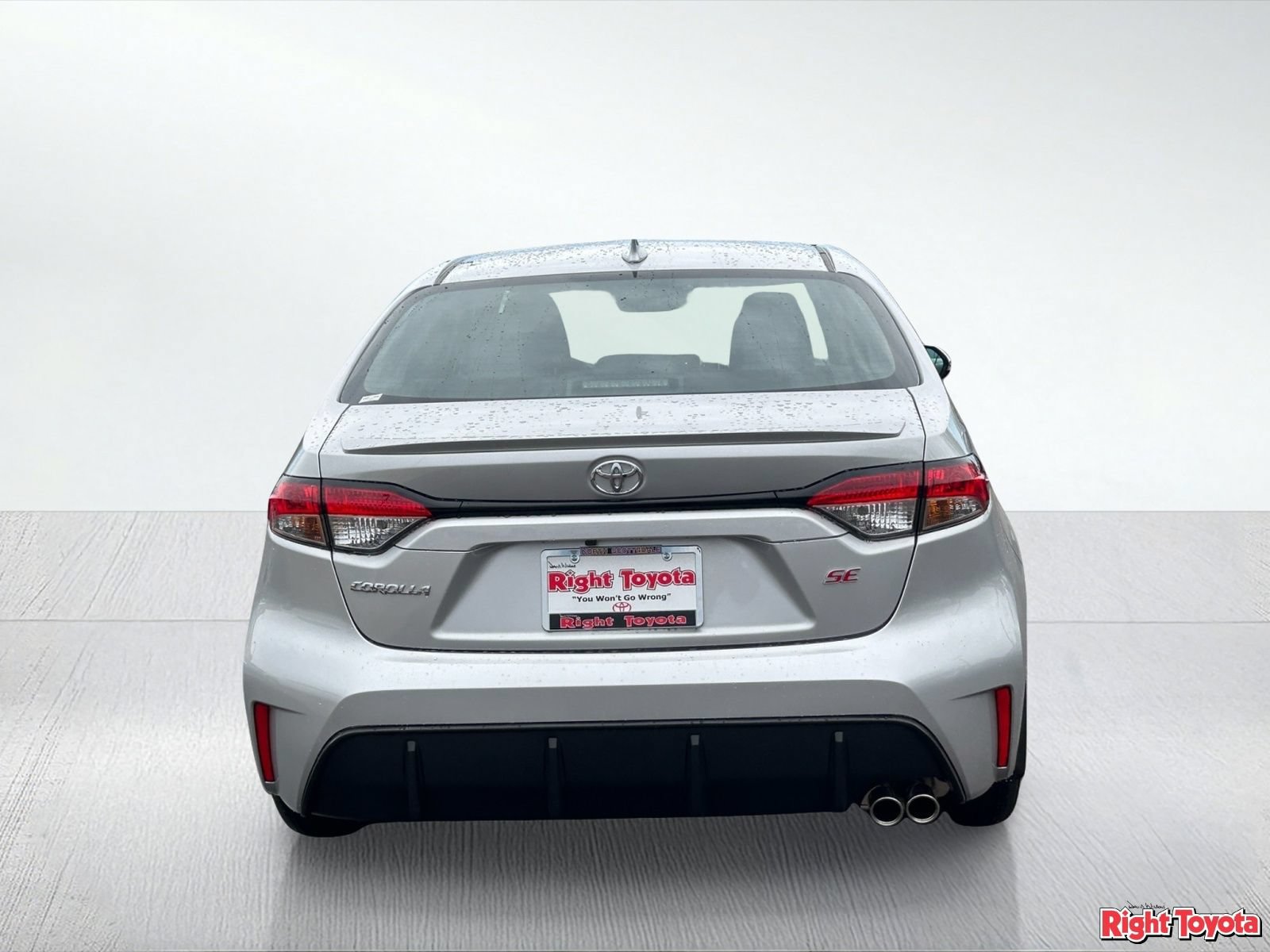 New 2026 Toyota Corolla SE w/ Carpet Mat Package (TMS) FWD image 9