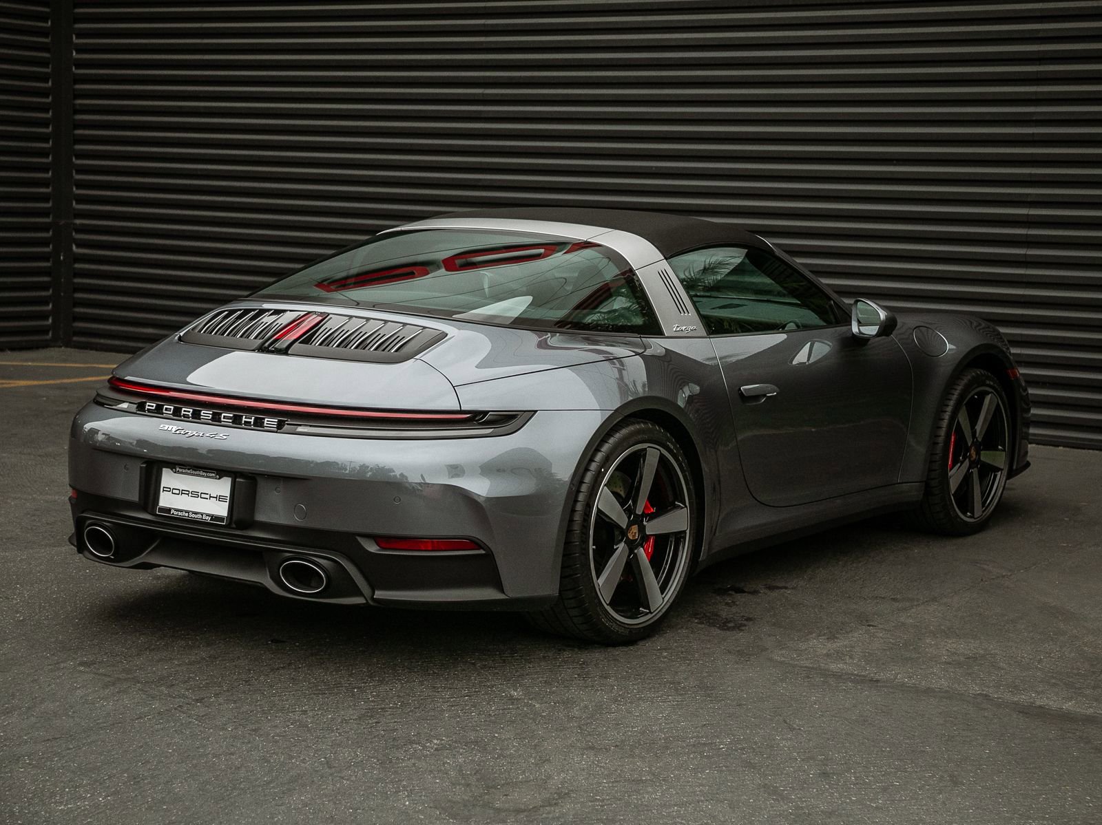 Used 2026 Porsche 911 Targa 4S image 13