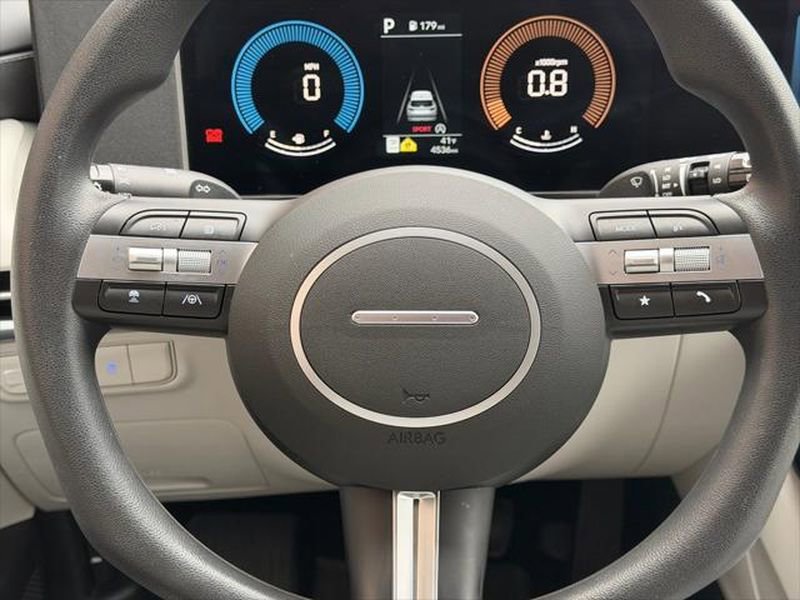 New 2025 Hyundai Tucson SEL FWD image 32