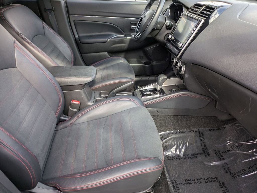 Used 2022 Mitsubishi Outlander Sport SE AWD/4WD image 29