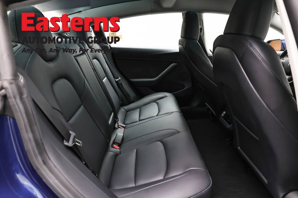Used 2023 Tesla Model 3 Standard Range image 18
