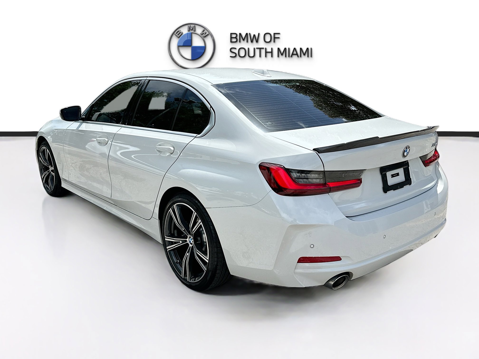 Certified 2024 BMW 330i Sedan w/ Convenience Package image 5