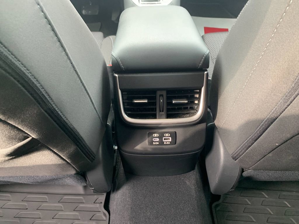 Used 2025 Subaru Outback Premium w/ Popular Package #1 image 16