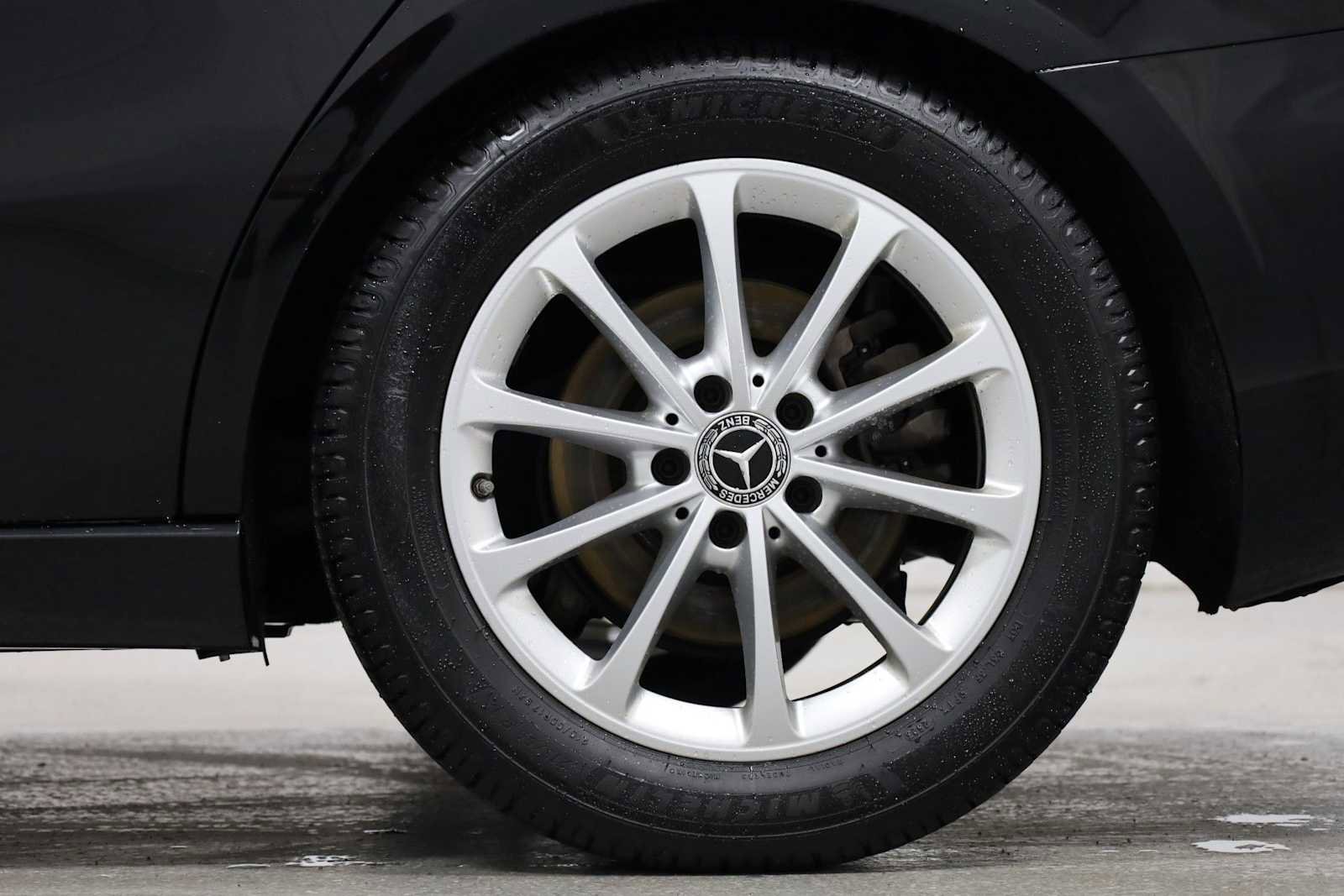 Used 2019 Mercedes-Benz A 220 4MATIC image 36