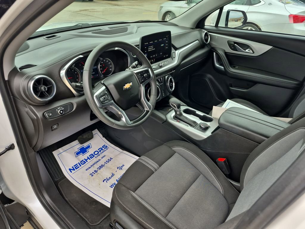 Used 2023 Chevrolet Blazer LT w/ Convenience Package image 9