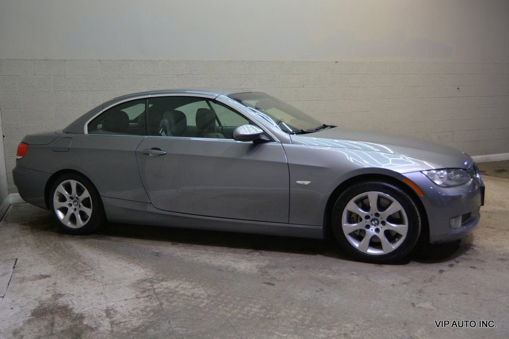 Used 2007 BMW 335i Convertible image 31