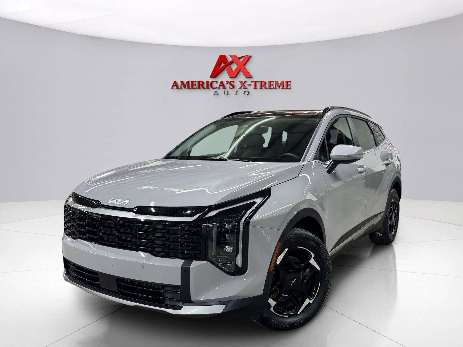 Used 2026 Kia Sportage EX w/ EX Panorama Roof Package AWD/4WD image 1