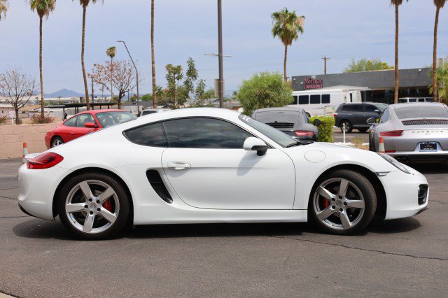 Used 2016 Porsche Cayman RWD image 13