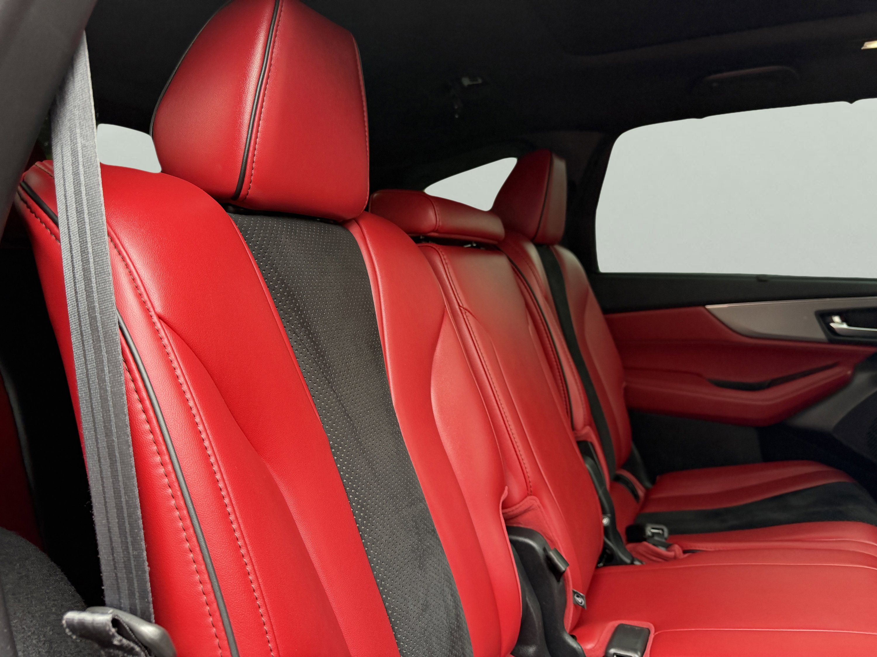 Used 2022 Acura MDX A-Spec image 46