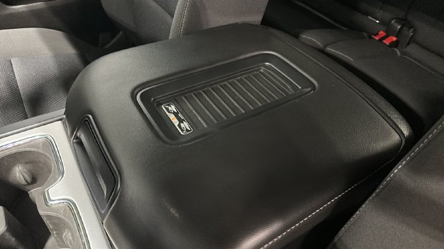 Used 2018 GMC Sierra 2500 SLE w/ Snow Plow Prep Package AWD/4WD image 25