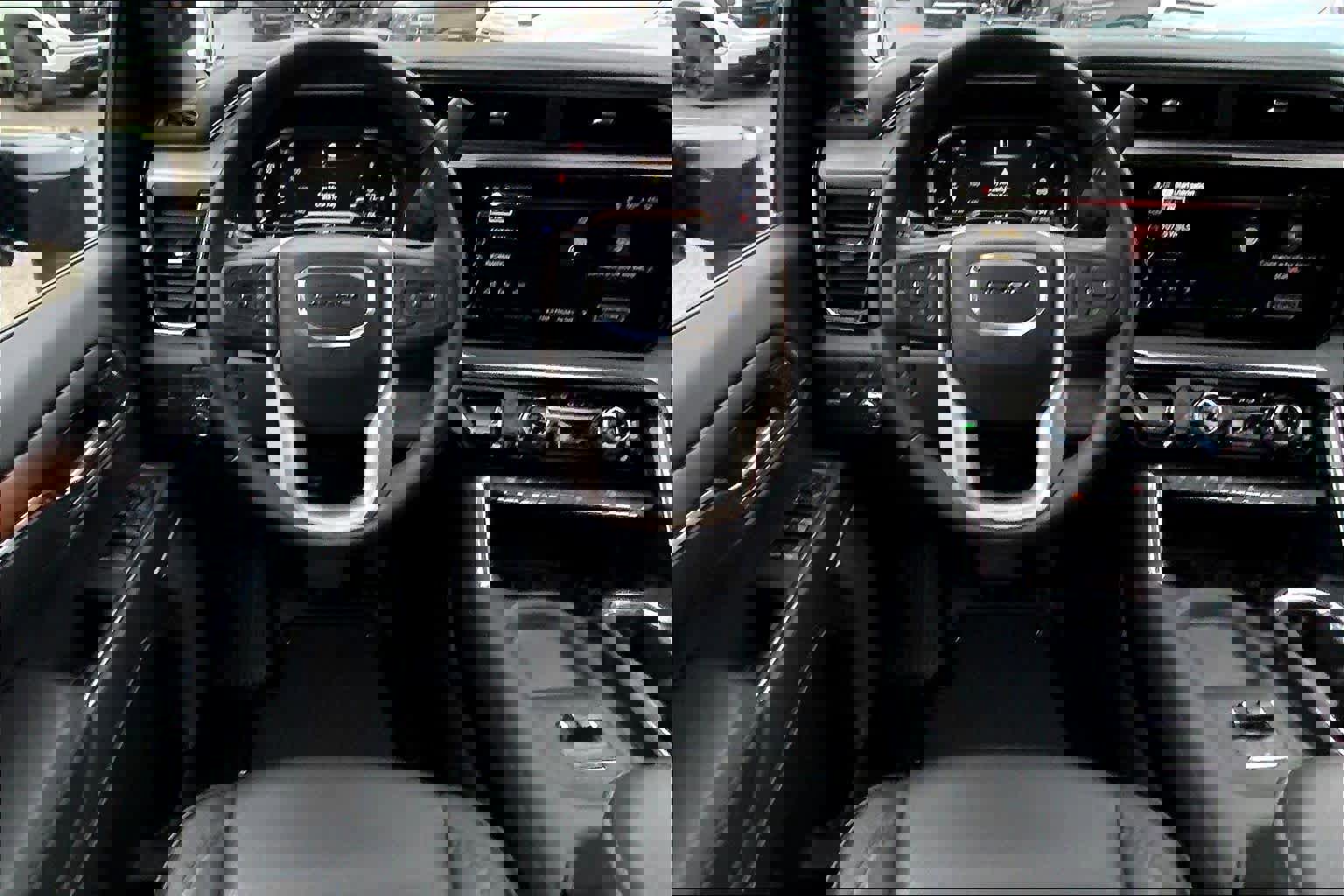 Used 2024 GMC Sierra 2500 Denali w/ Denali Reserve Package image 6