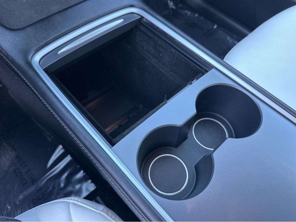 Used 2023 Tesla Model Y Long Range image 25