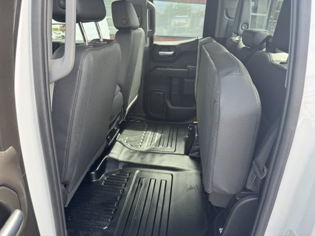 Used 2023 Chevrolet Silverado 1500 W/T AWD/4WD image 15