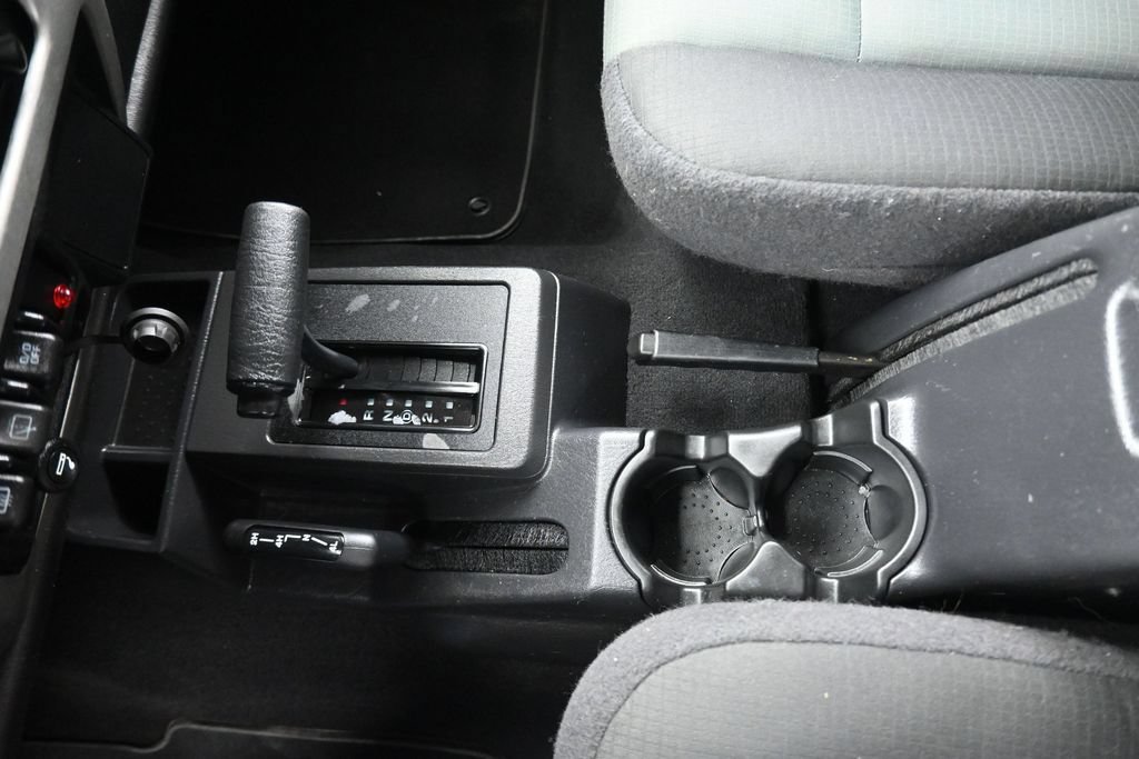 Used 2006 Jeep Wrangler Unlimited AWD/4WD image 16