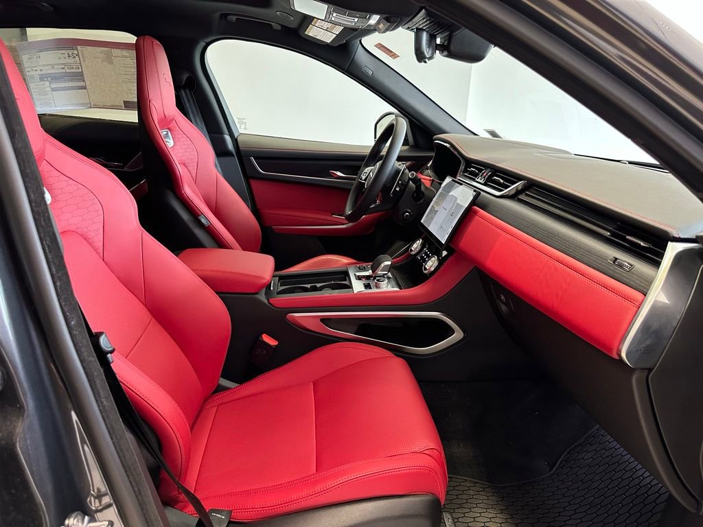 New 2025 Jaguar F-PACE R-Dynamic S image 16