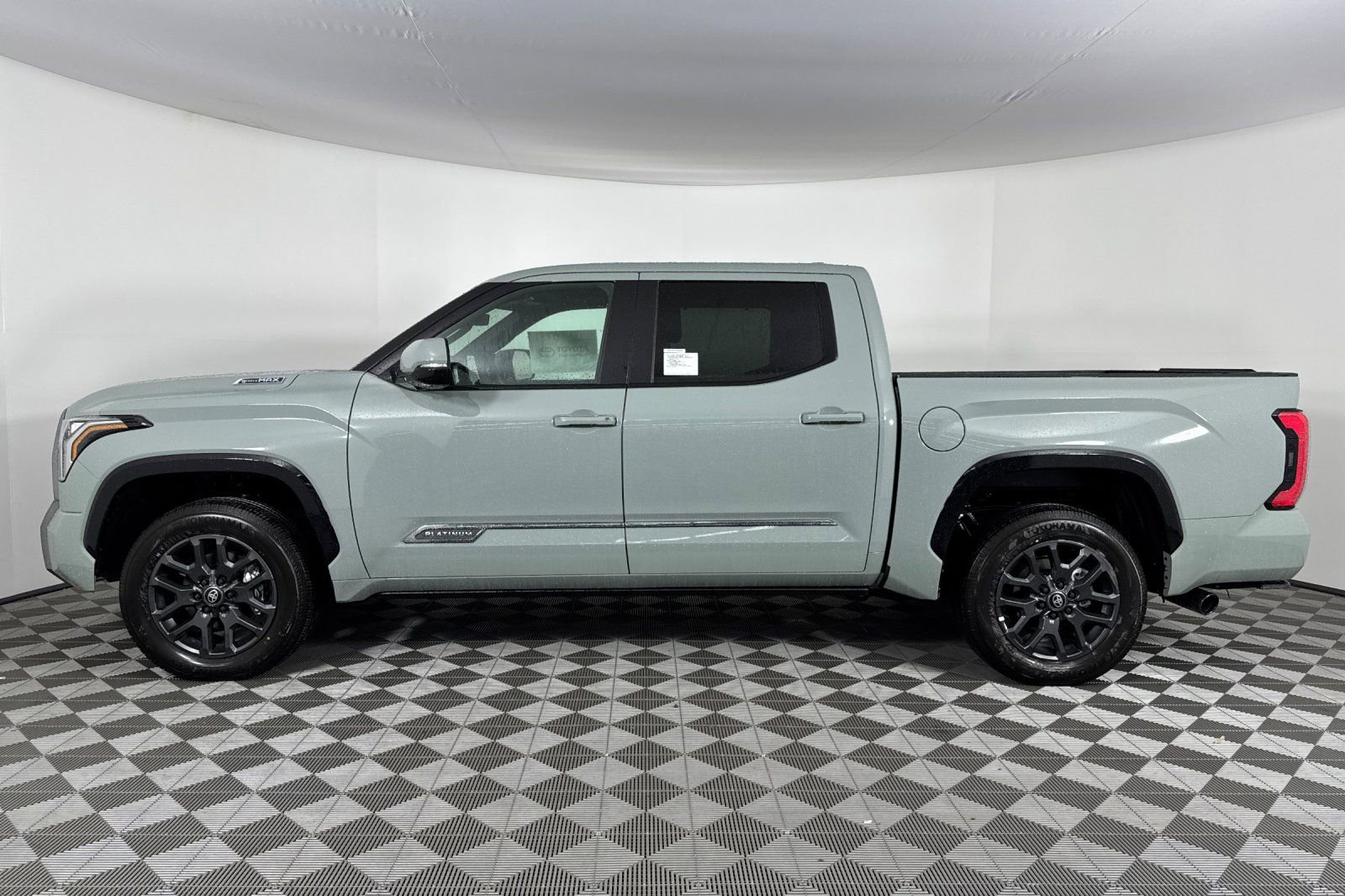 New 2025 Toyota Tundra Platinum image 7