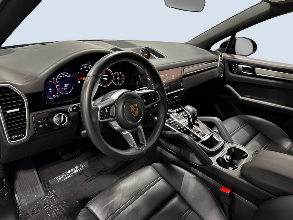 Certified 2023 Porsche Cayenne Platinum Edition AWD/4WD image 9