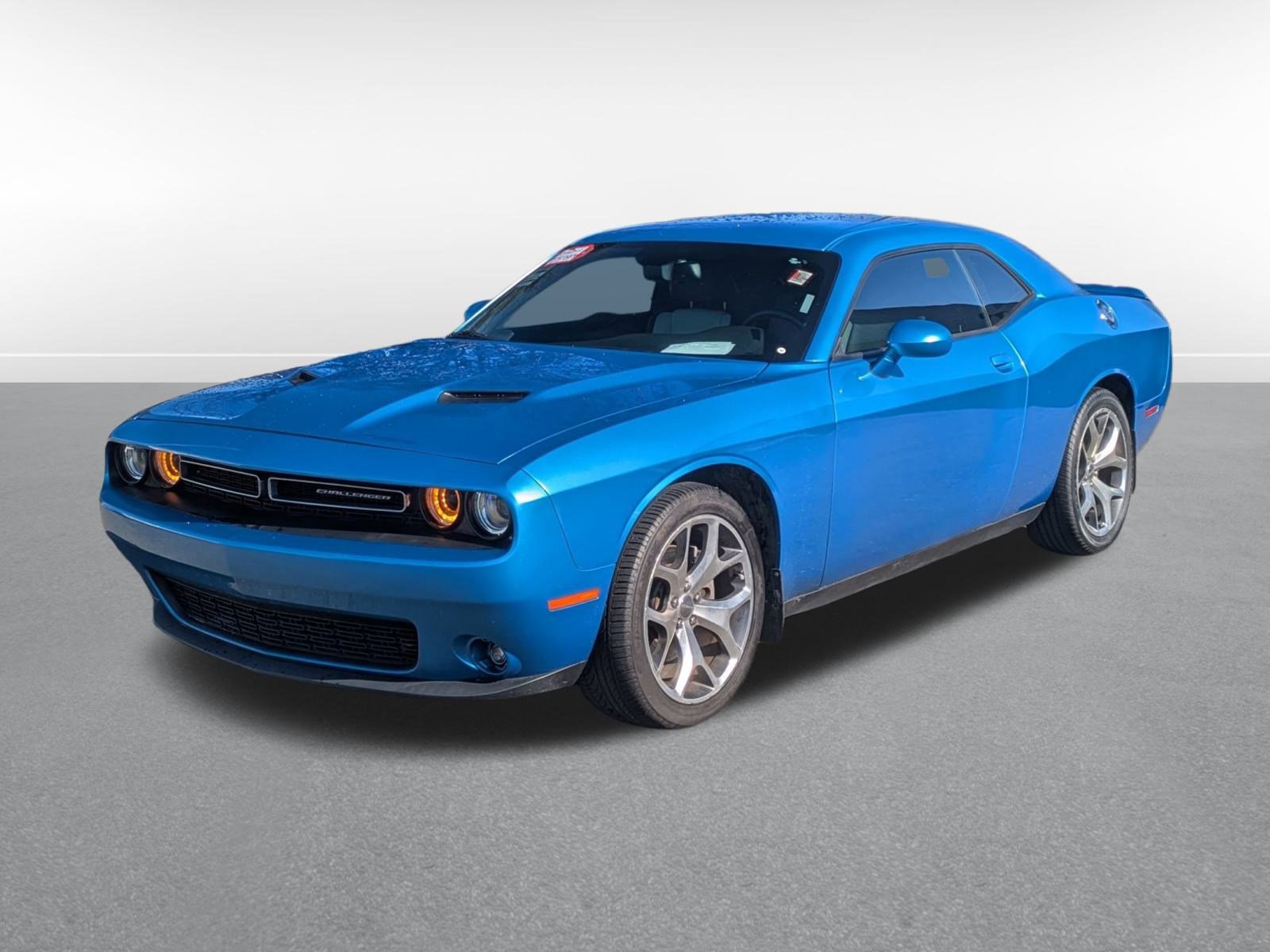 Used 2016 Dodge Challenger SXT Plus