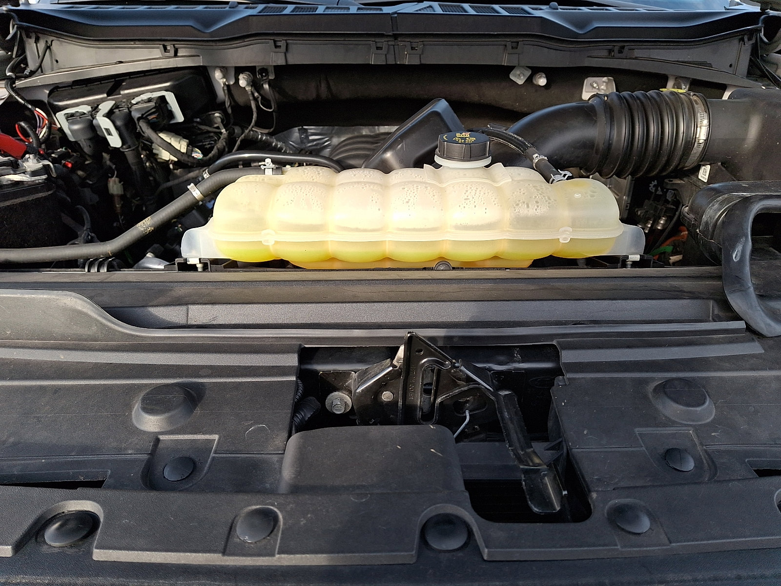 Used 2021 Ford F150 Lariat image 29