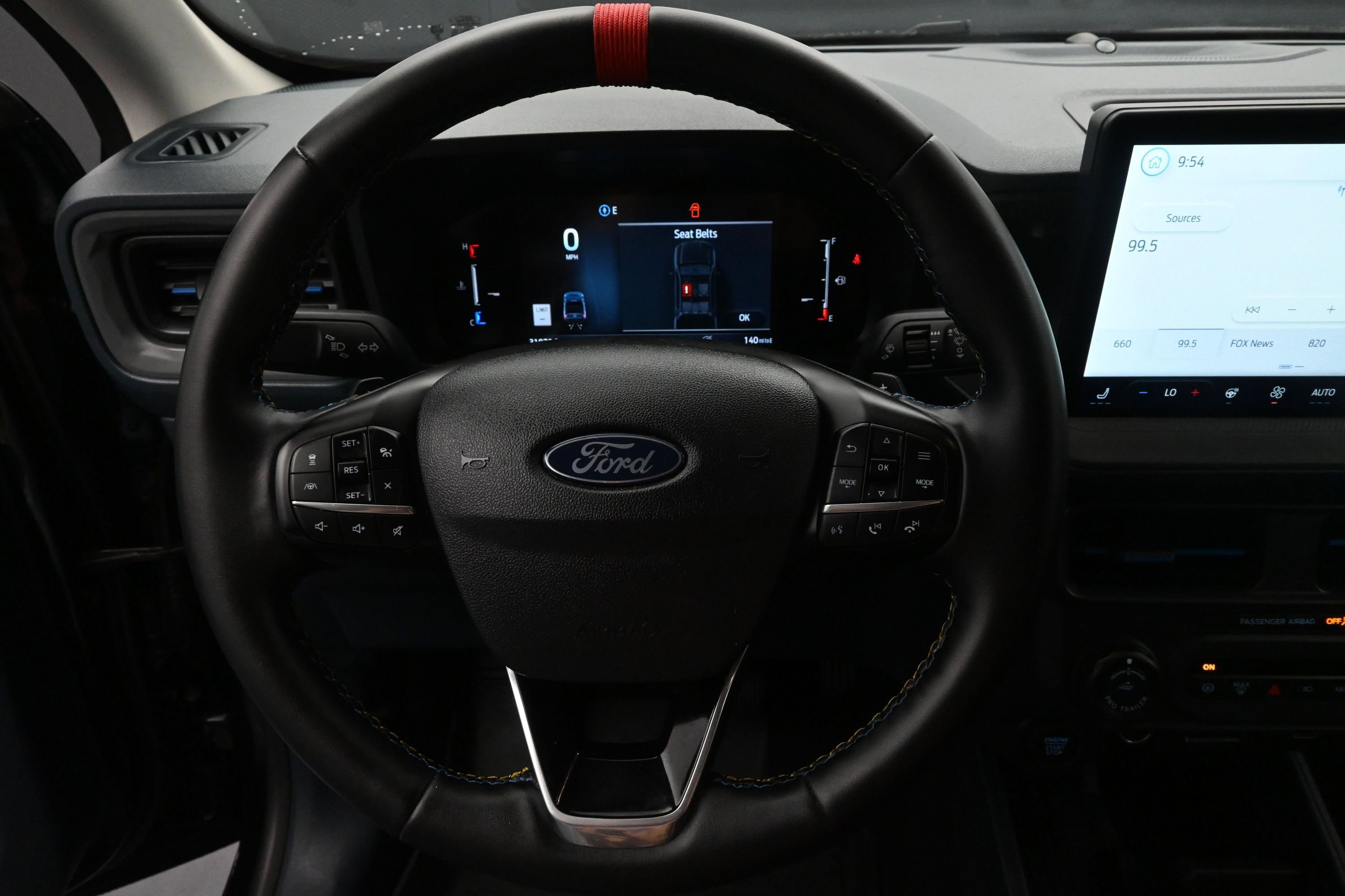 Used 2025 Ford Maverick Lobo AWD/4WD image 21