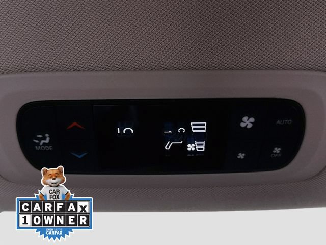 Used 2020 Chrysler Pacifica Touring w/ Cold Weather Group FWD image 24