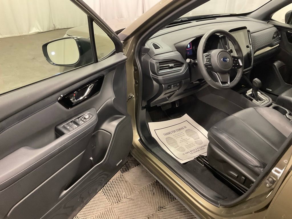 Certified 2025 Subaru Forester Limited w/ Popular Package #2 image 4