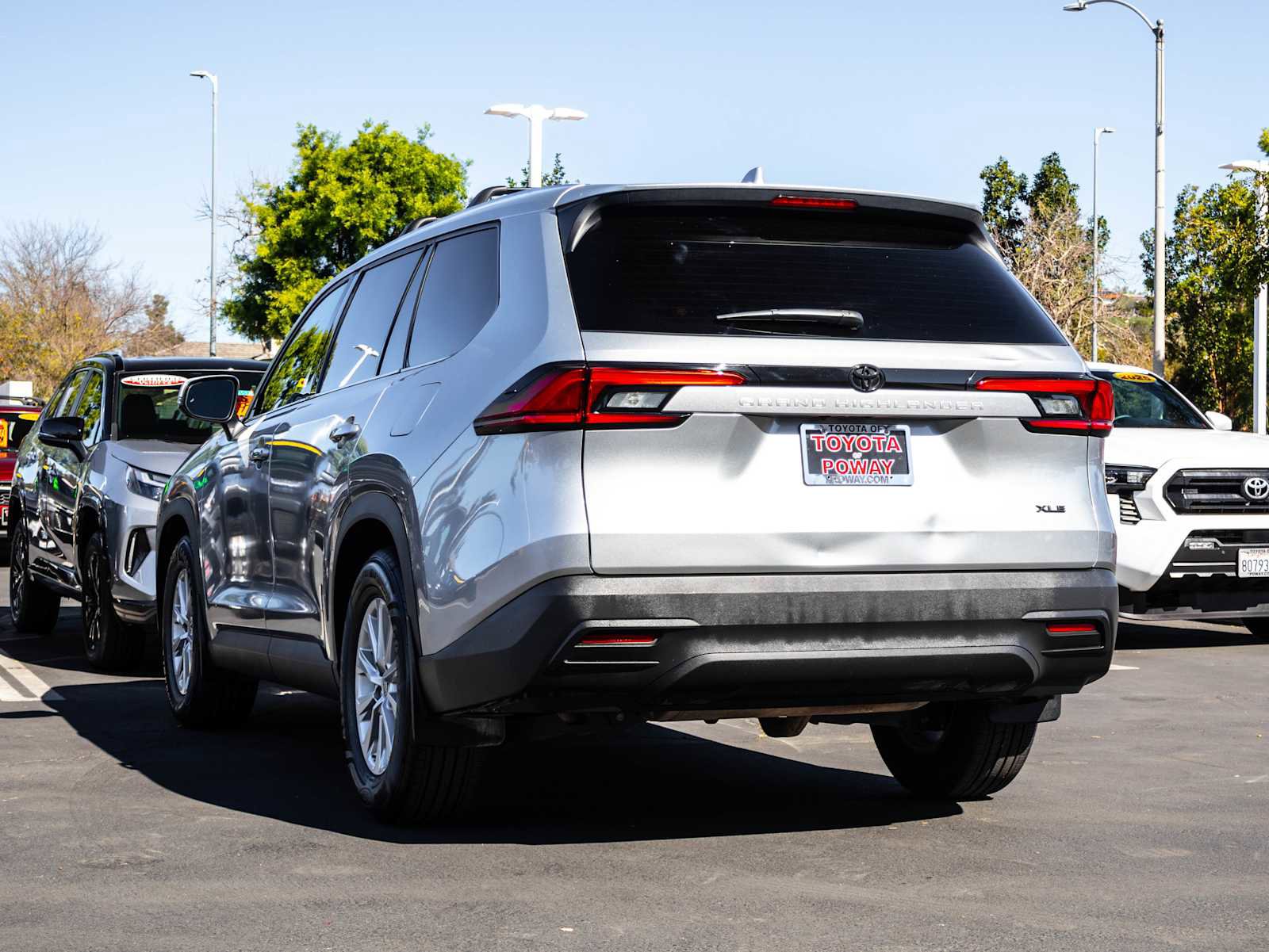 Certified 2024 Toyota Grand Highlander XLE image 7