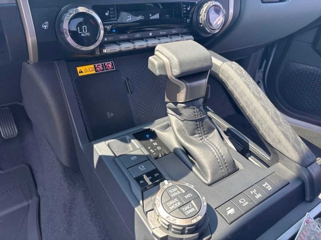 New 2025 Toyota Tacoma Trailhunter image 15