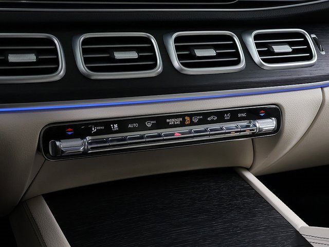 Certified 2024 Mercedes-Benz GLE 350 4MATIC image 24