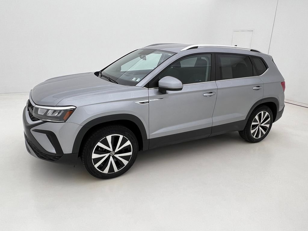 Used 2022 Volkswagen Taos SE AWD/4WD image 5