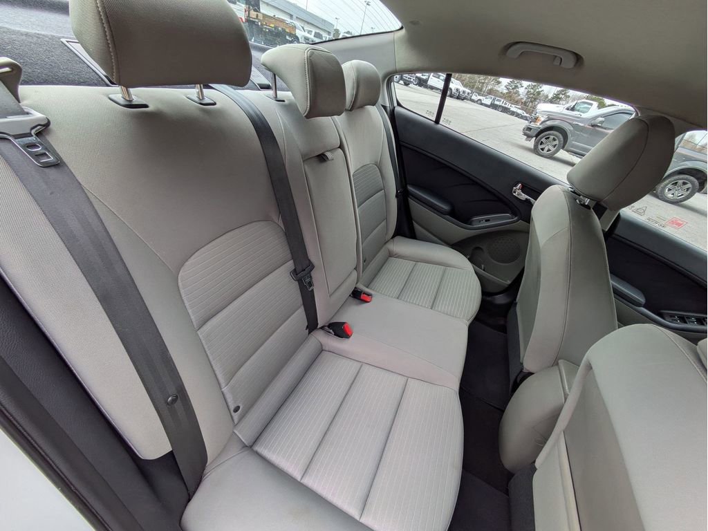 Used 2016 Kia Forte LX w/ LX Popular Package image 27