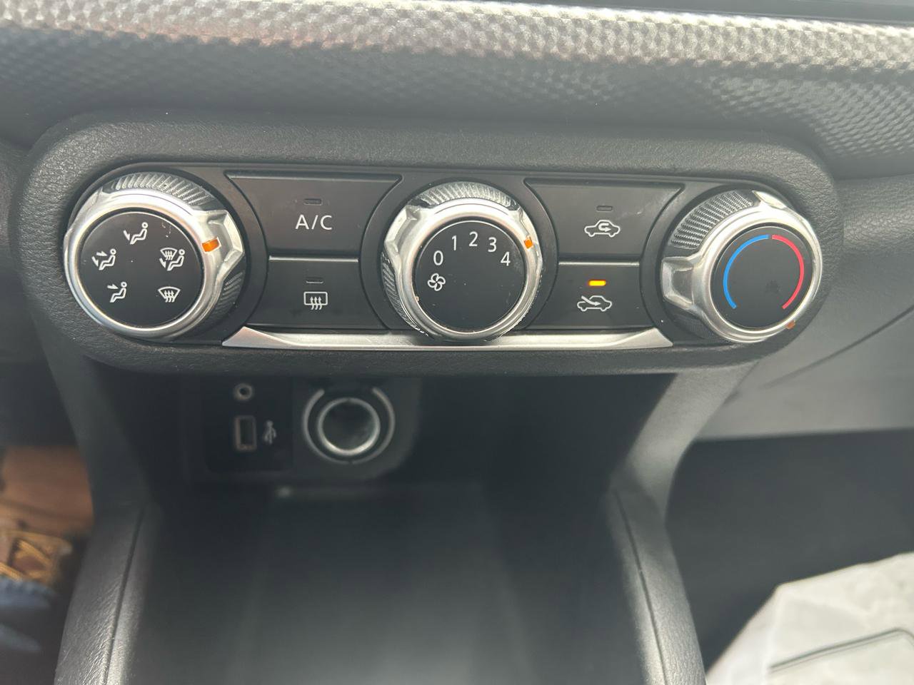 Used 2020 Nissan Kicks S FWD image 24