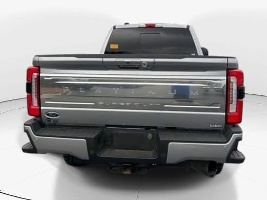 Used 2024 Ford F250 Platinum w/ Tremor Off-Road Package image 4