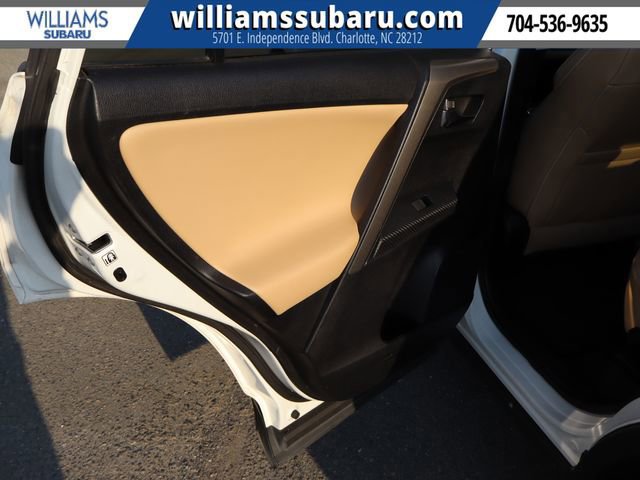 Used 2014 Toyota RAV4 Limited w/ Technology Package image 33