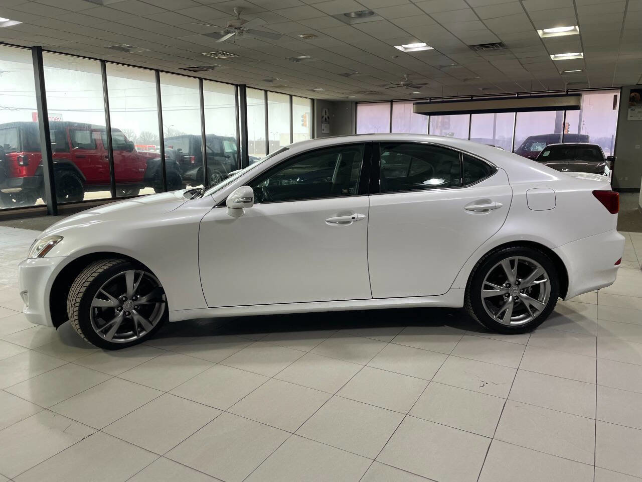 Used 2009 Lexus IS 250 image 4