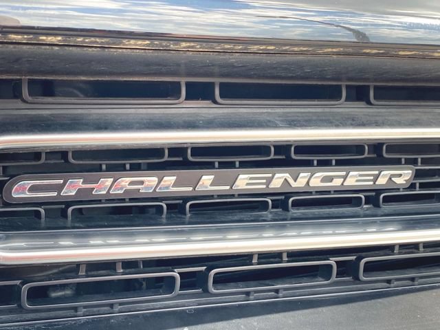 Used 2023 Dodge Challenger R/T RWD image 31