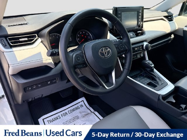Used 2021 Toyota RAV4 XLE Premium AWD/4WD image 12