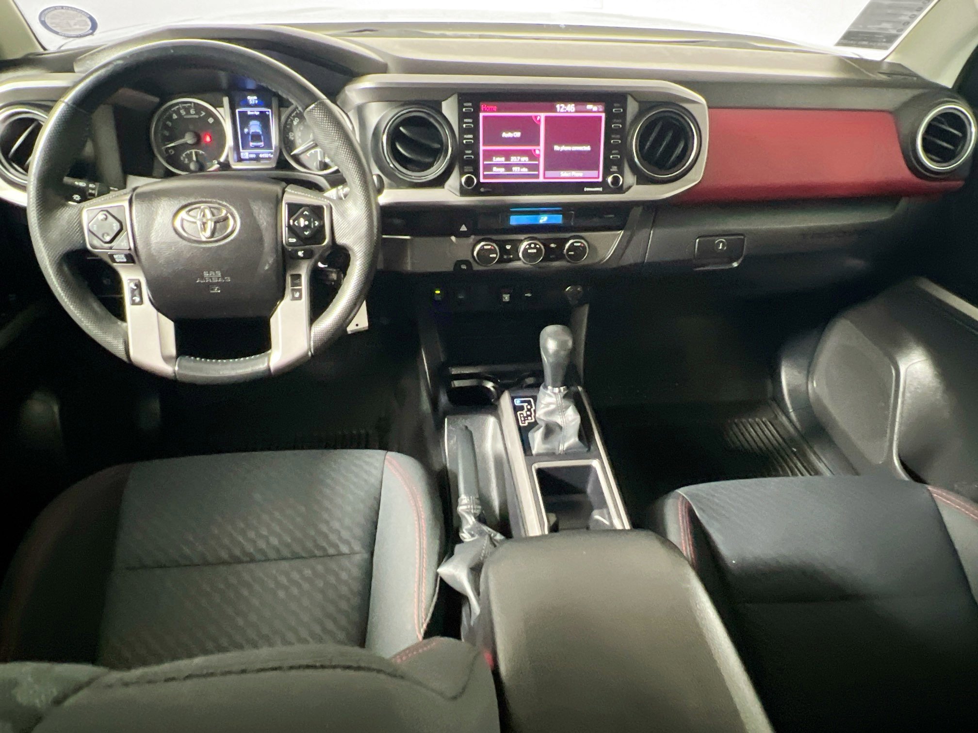 Used 2022 Toyota Tacoma SR5 image 29
