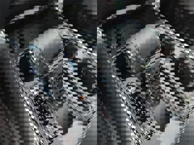 Used 2023 Ford F150 Lariat w/ Equipment Group 502A High image 33