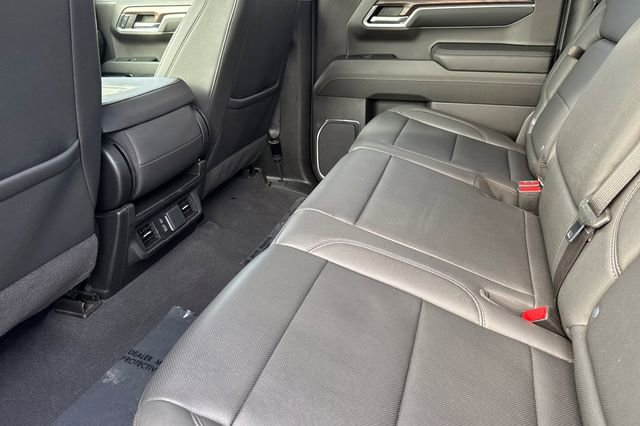 Used 2024 GMC Sierra 1500 SLT AWD/4WD image 14