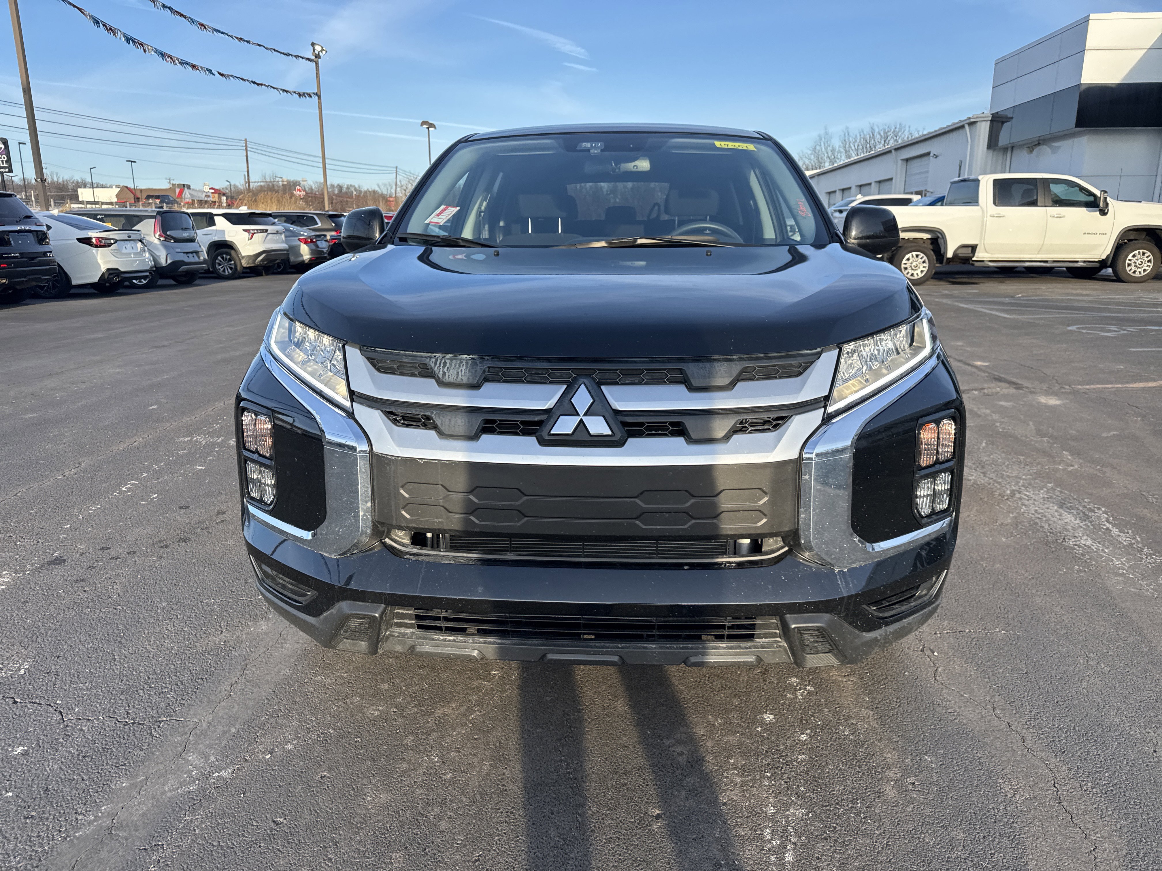 Used 2025 Mitsubishi Outlander Sport ES image 9