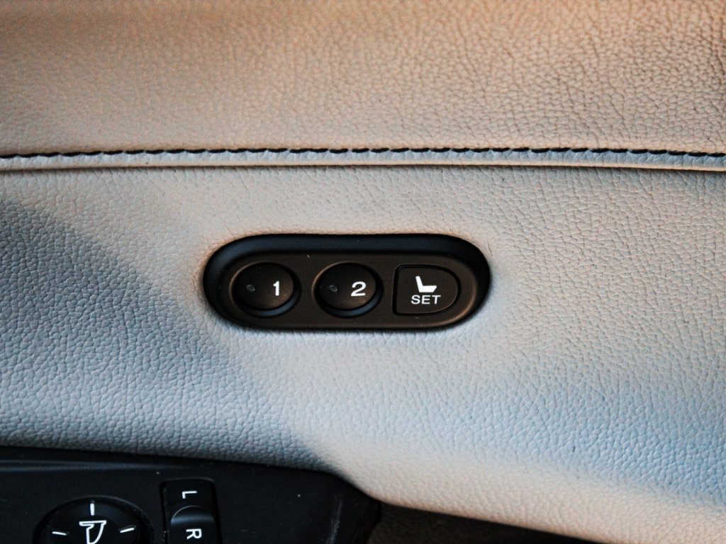 Used 2020 Acura ILX FWD image 10