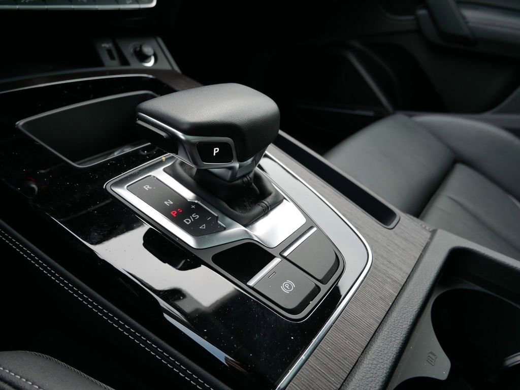 Used 2024 Audi Q5 2.0T Premium Plus image 21